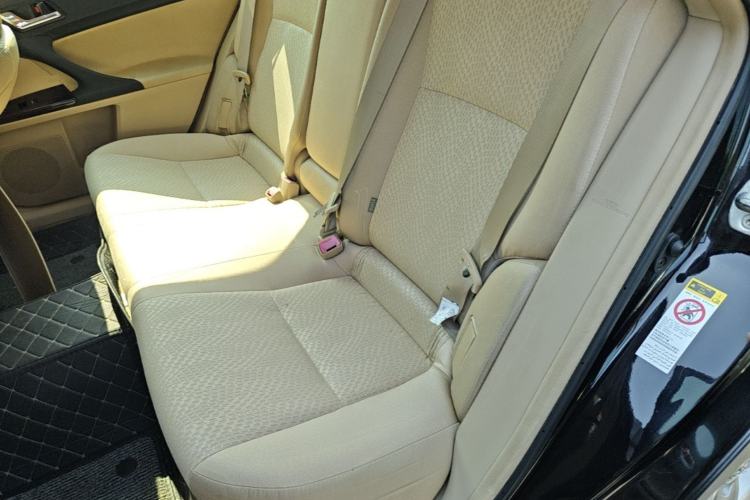 Used Toyota Reiz 2010 2.5S Fengdu Jinghua Edition Left Rear Seat