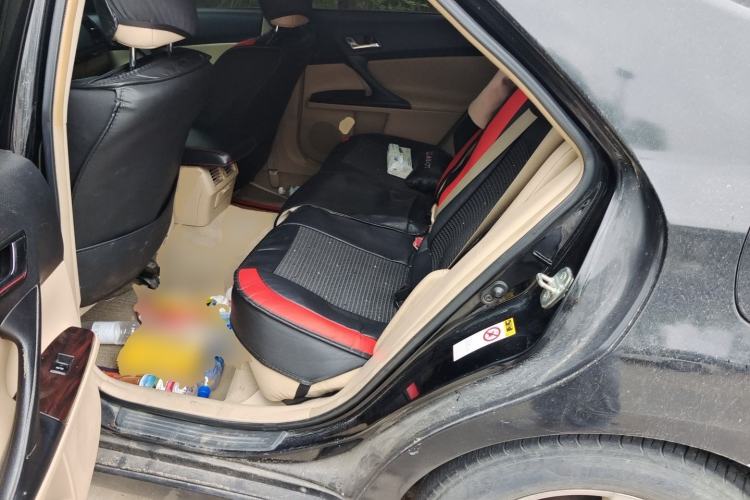 Used Toyota Reiz 2010 2.5V Fengdu Elite Edition Left Rear Seat