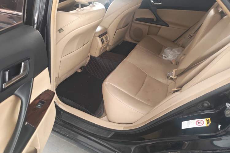 Used Toyota Reiz 2010 2.5V Fengdu Elite Edition Left Rear Seat