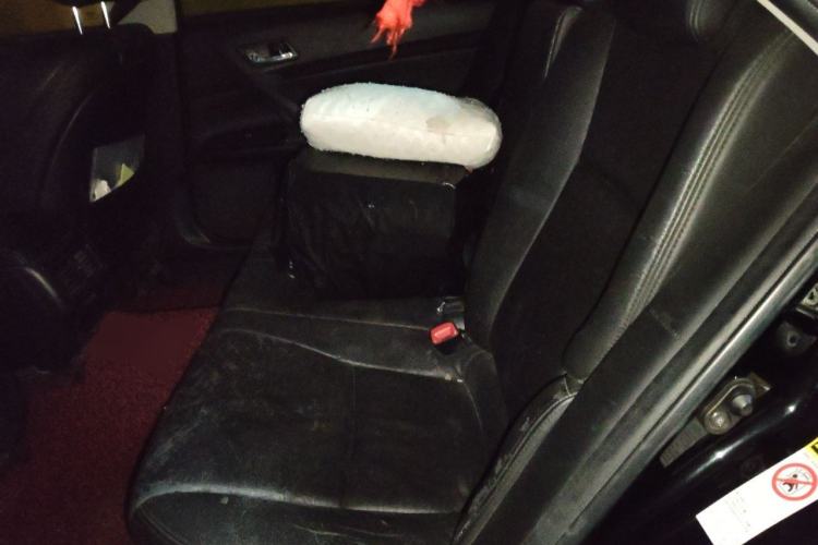 Used Toyota Reiz 2010 2.5S Fashion Elite Edition Left Rear Seat