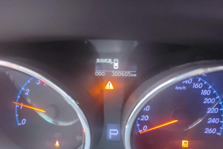 Used Toyota Reiz 2010 2.5V Fengdu Elite Edition Odometer Close Up