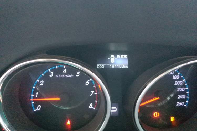Used Toyota Reiz 2010 2.5V Fashion Elite Edition Odometer Close Up