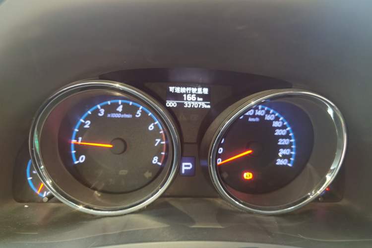 Used Toyota Reiz 2010 2.5V Fengdu Elite Edition Odometer Close Up