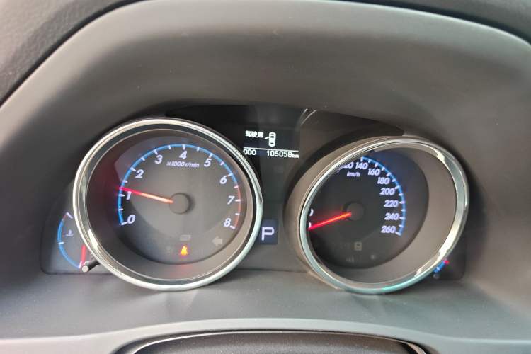 Used Toyota Reiz 2010 2.5V Fashion Elite Edition Odometer Close Up