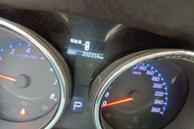Used Toyota Reiz 2010 2.5V Fengdu Elite Edition Odometer Close Up