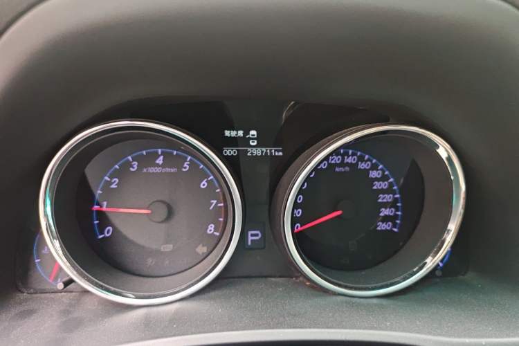 Used Toyota Reiz 2010 2.5V Fengdu Elite Edition Odometer Close Up