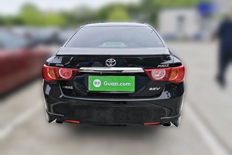 Used Toyota Reiz 2010 2.5V Fashion Elite Edition Rear