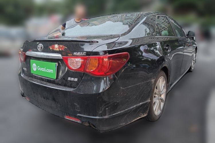 Used Toyota Reiz 2010 2.5S Fashion Elite Edition Rear Right 45 Deg