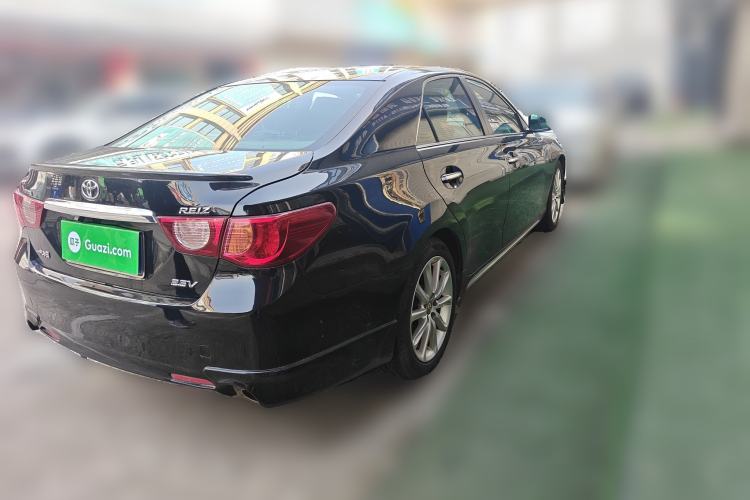 Used Toyota Reiz 2010 2.5V Fashion Elite Edition Rear Right 45 Deg