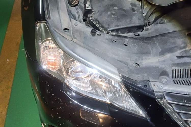 Used Toyota Reiz 2010 2.5V Fengdu Elite Edition Right Front Headlight