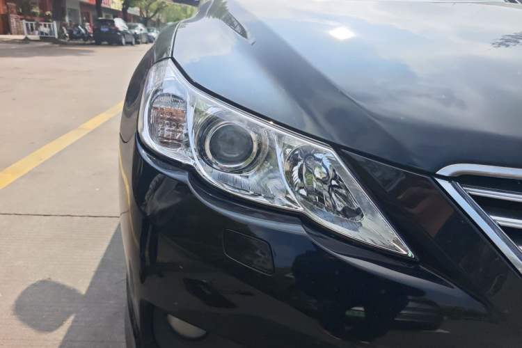 Used Toyota Reiz 2010 2.5S Fengdu Jinghua Edition Right Front Headlight