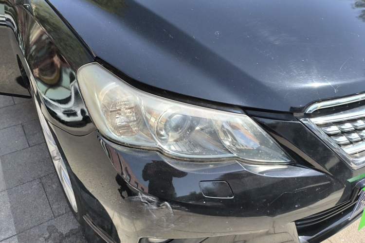 Used Toyota Reiz 2010 2.5V Fashion Elite Edition Right Front Headlight
