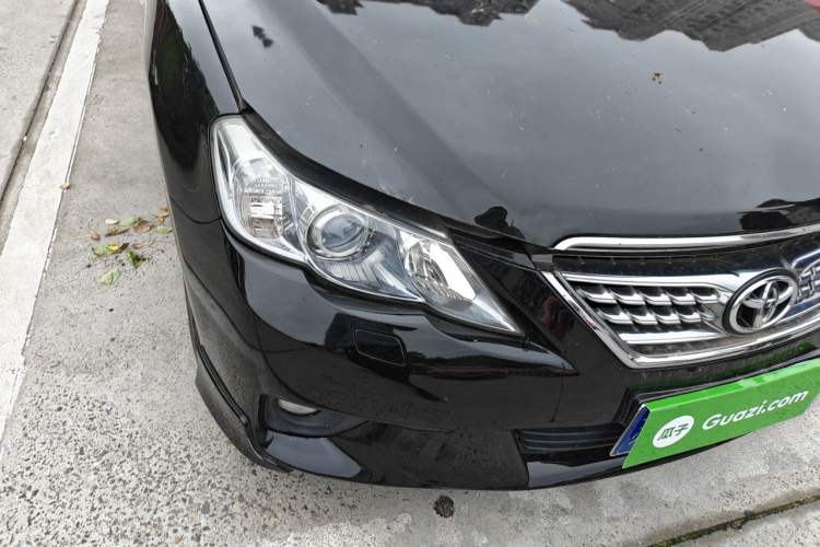 Used Toyota Reiz 2010 2.5V Fashion Elite Edition Right Front Headlight