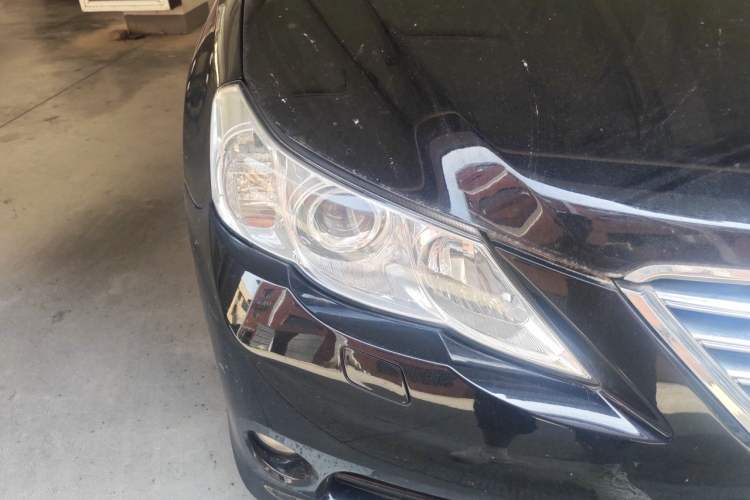 Used Toyota Reiz 2010 2.5V Fengdu Elite Edition Right Front Headlight