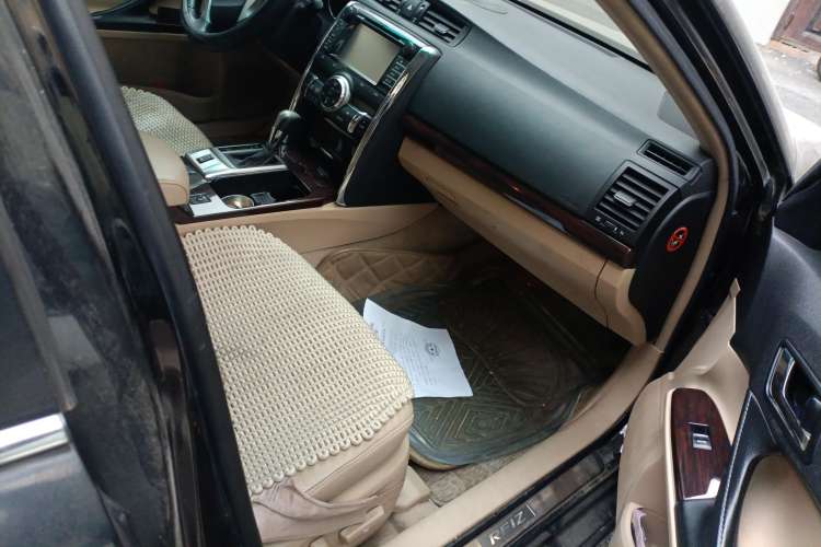 Used Toyota Reiz 2010 2.5V Fashion Elite Edition Right Front Seat