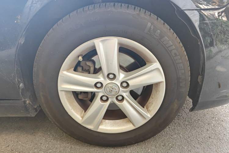 Used Toyota Reiz 2010 2.5S Fengdu Jinghua Edition Right Front Wheel Hub