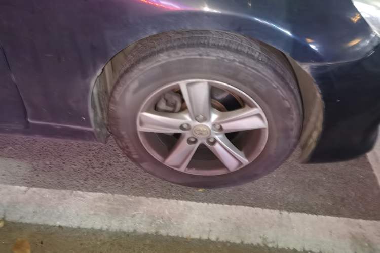 Used Toyota Reiz 2010 2.5S Fengdu Jinghua Edition Right Front Wheel Hub