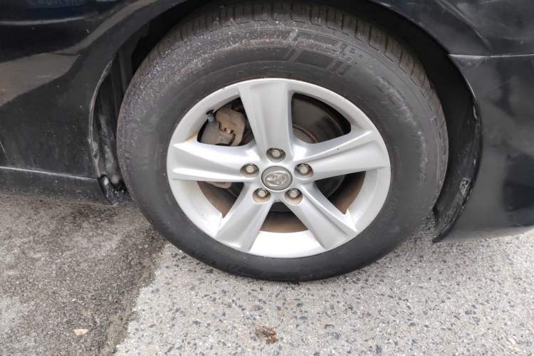 Used Toyota Reiz 2010 2.5S Fengdu Jinghua Edition Right Front Wheel Hub