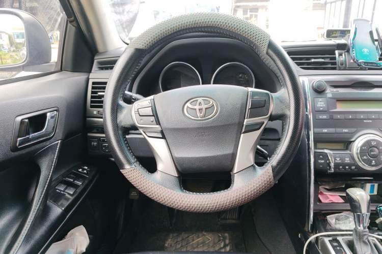 Used Toyota Reiz 2010 2.5V Fengdu Elite Edition Steering Wheel