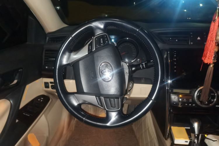Used Toyota Reiz 2010 2.5S Fashion Elite Edition Steering Wheel