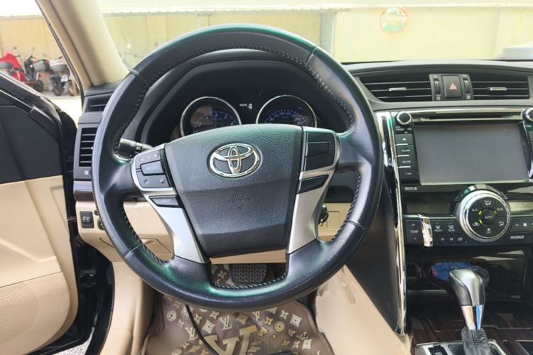 Used Toyota Reiz 2010 2.5V Fengdu Elite Edition Steering Wheel
