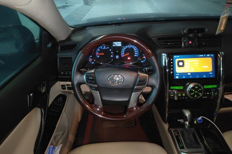 Used Toyota Reiz 2010 2.5V Fengdu Elite Edition Steering Wheel