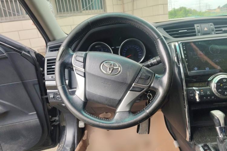 Used Toyota Reiz 2010 2.5V Fengdu Elite Edition Steering Wheel