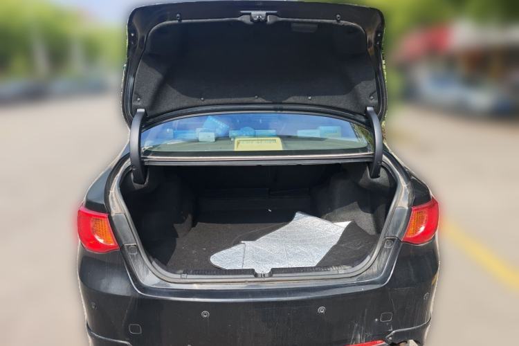 Used Toyota Reiz 2010 2.5S Fengdu Jinghua Edition Trunk
