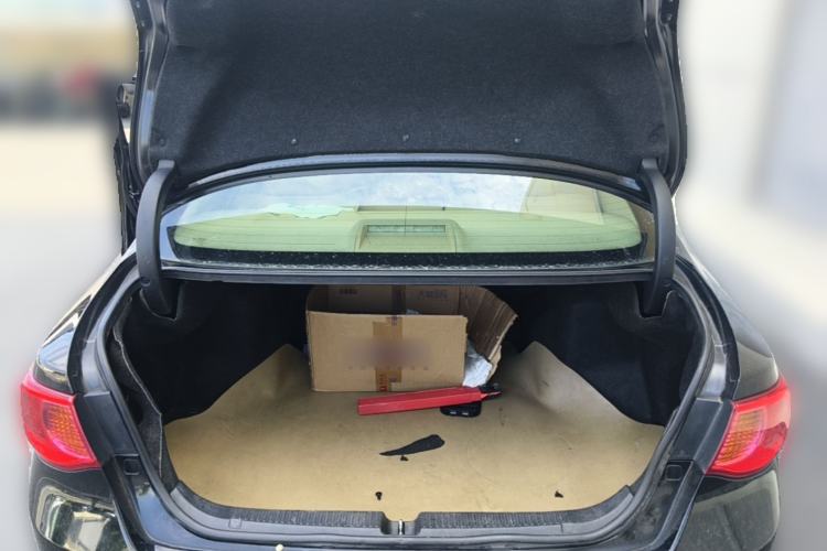 Used Toyota Reiz 2010 2.5V Fengdu Elite Edition Trunk