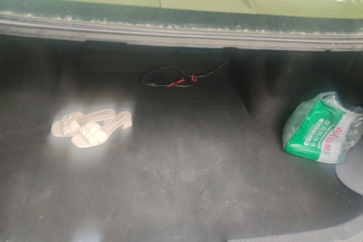 Used Toyota Reiz 2010 2.5V Fengdu Elite Edition Trunk