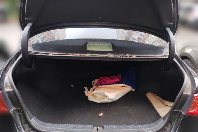 Used Toyota Reiz 2010 2.5S Fengdu Jinghua Edition Trunk