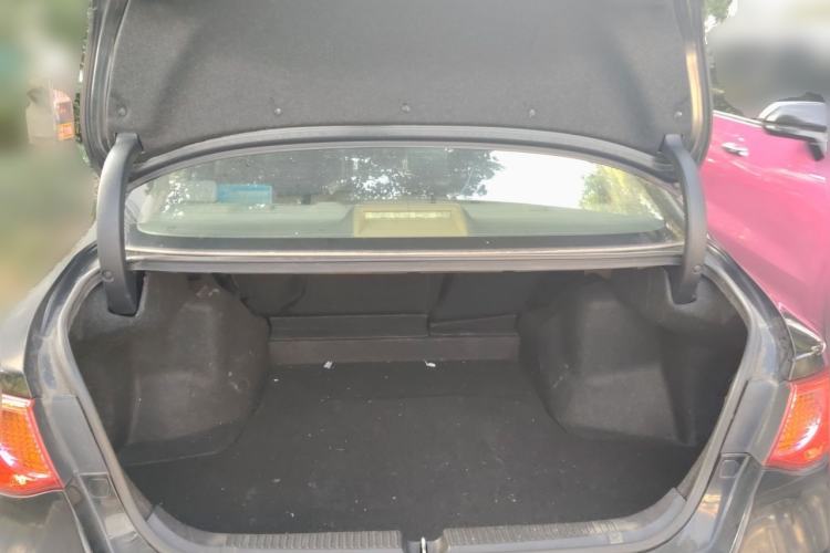 Used Toyota Reiz 2010 2.5S Fengdu Jinghua Edition Trunk