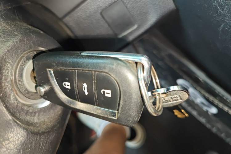 Used Toyota Reiz 2010 2.5S Fengdu Jinghua Edition Vehicle Key