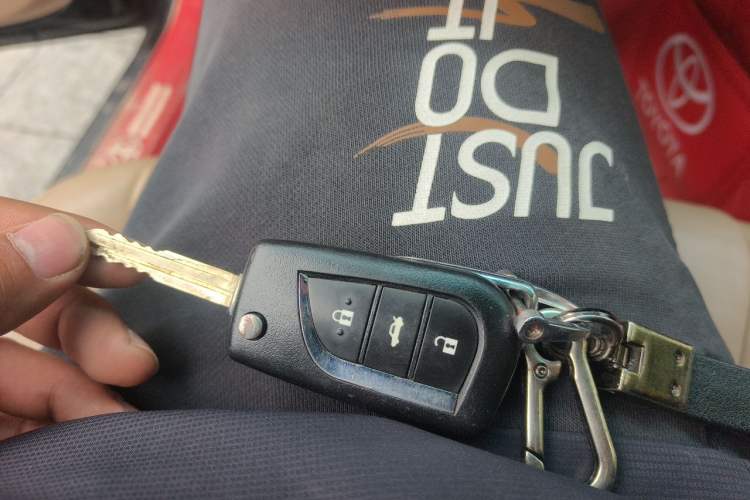 Used Toyota Reiz 2010 2.5V Fengdu Elite Edition Vehicle Key