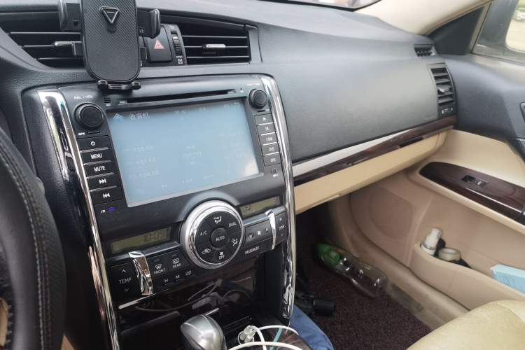 Used Toyota Reiz 2010 2.5V Fengdu Elite Edition Audio And AC Panel