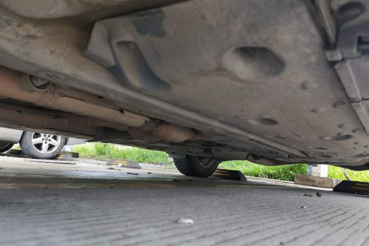 Used Toyota Reiz 2010 2.5V Fengdu Elite Edition Chassis Front Left