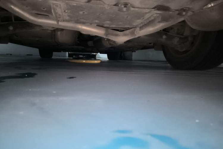 Used Toyota Reiz 2010 2.5V Fengdu Elite Edition Chassis Rear