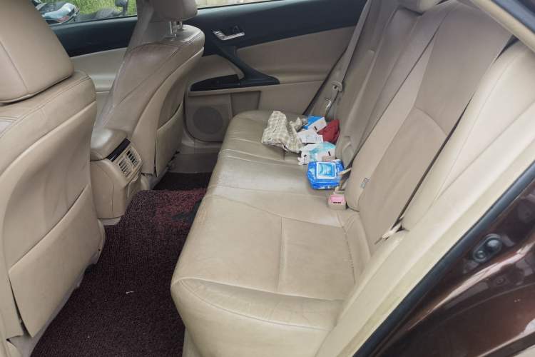 Used Toyota Reiz 2010 2.5V Fengdu Elite Edition Left Rear Seat