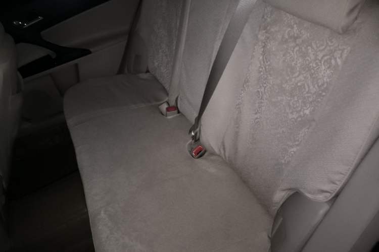 Used Toyota Reiz 2010 2.5V Fengdu Elite Edition Left Rear Seat
