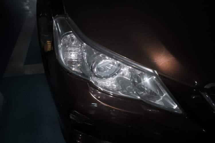 Used Toyota Reiz 2010 2.5V Fengdu Elite Edition Right Front Headlight