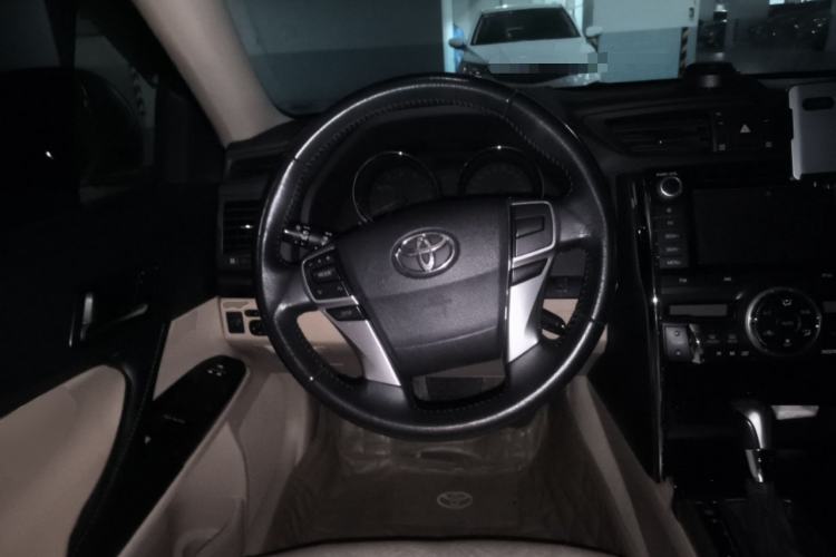Used Toyota Reiz 2010 2.5V Fengdu Elite Edition Steering Wheel