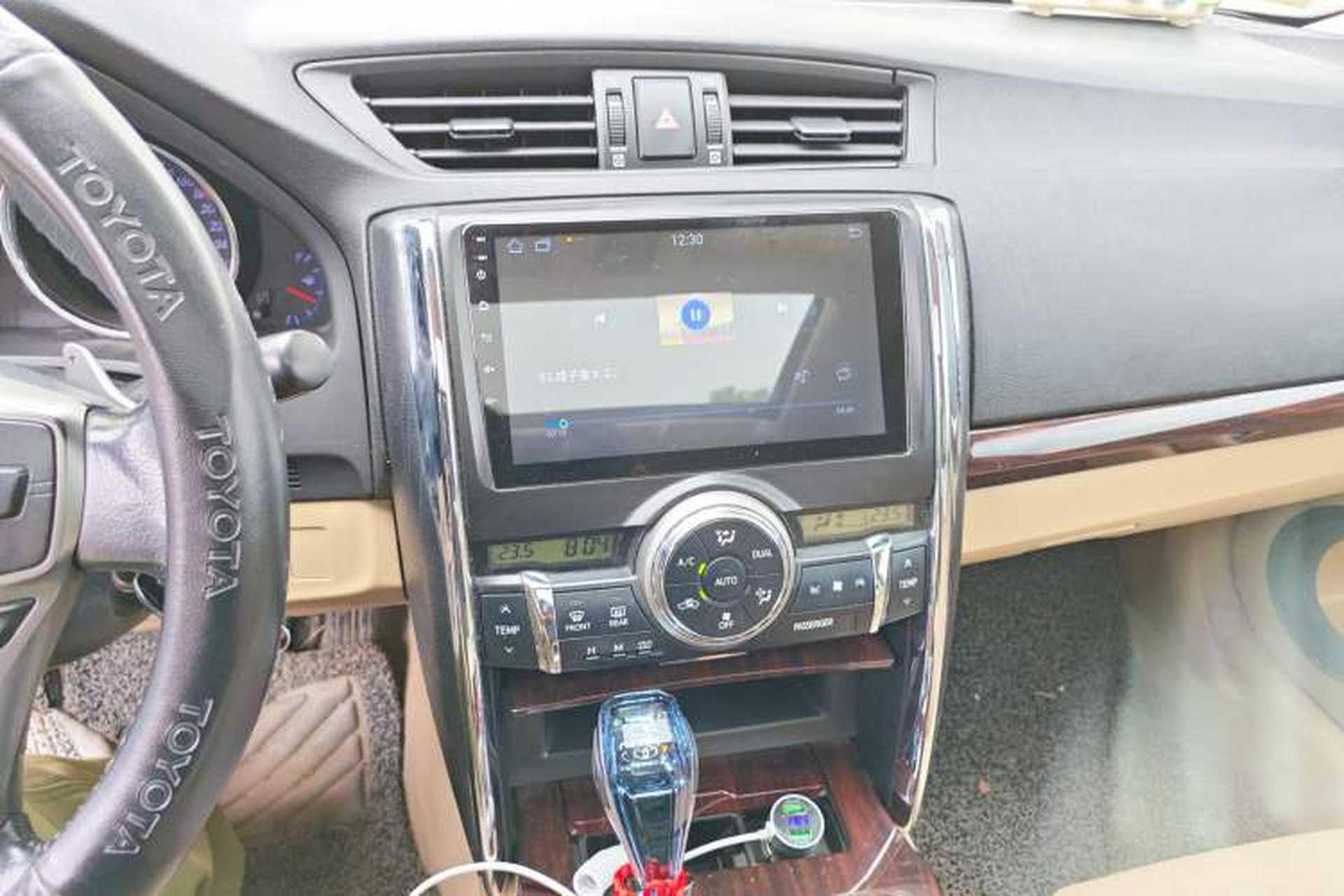 Used Toyota Reiz 2010 2.5S Fashion Elite Edition Audio And AC Panel