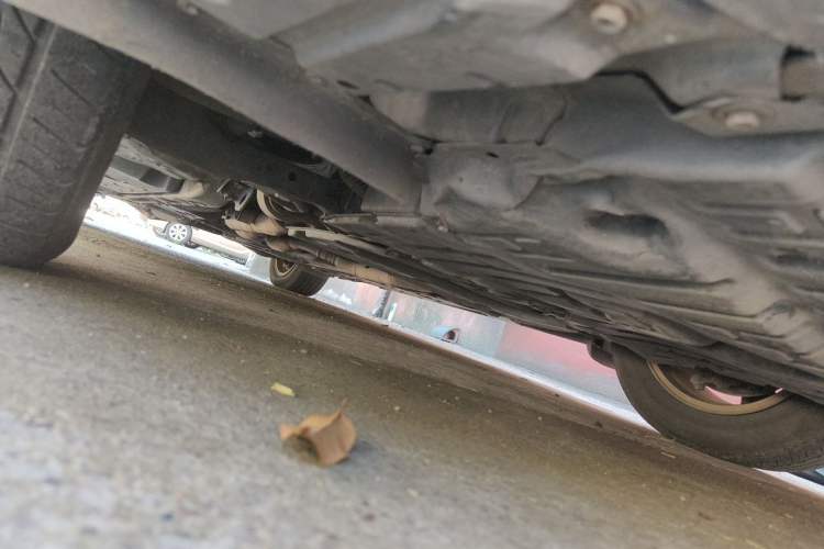 Used Toyota Reiz 2010 2.5V Fengdu Elite Edition Chassis Front Right