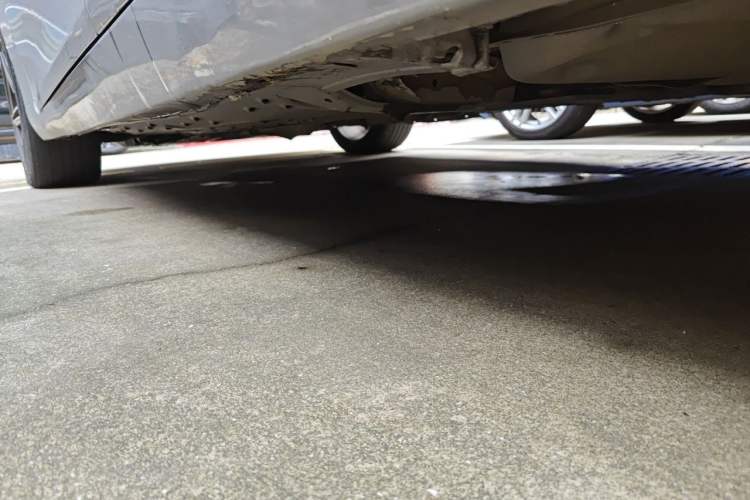 Used Toyota Reiz 2010 2.5V Fengdu Elite Edition Chassis Rear Left