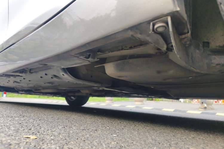 Used Toyota Reiz 2010 2.5V Fengdu Elite Edition Chassis Rear Left