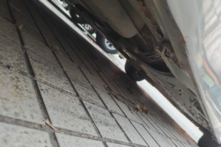 Used Toyota Reiz 2010 2.5S Fengdu Jinghua Edition Chassis Rear Right