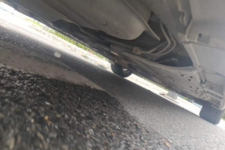 Used Toyota Reiz 2010 2.5S Fengdu Jinghua Edition Chassis Rear Right