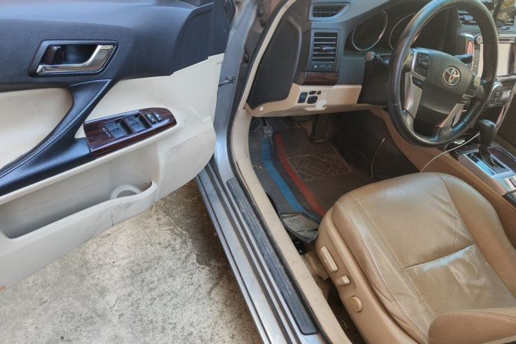 Used Toyota Reiz 2010 2.5V Fengdu Elite Edition Driver Seat