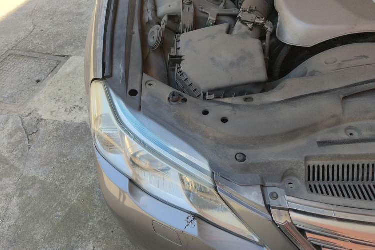 Used Toyota Reiz 2010 2.5V Fengdu Elite Edition Engine Bay Right