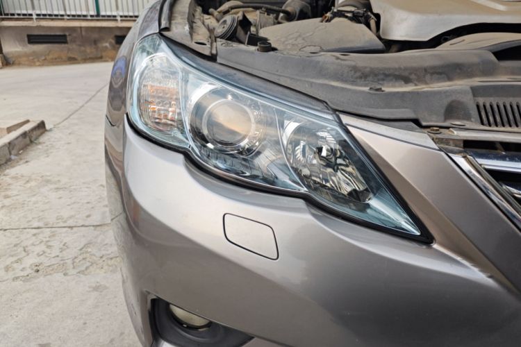 Used Toyota Reiz 2010 2.5V Fashion Elite Edition Exterior 3